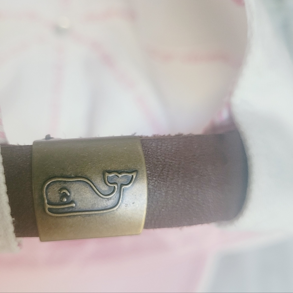 Vineyard Vines White Cap with Pink Whale Logo - Picture 4 of 16
